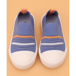 Cute Walk by Babyhug Casual Shoes - Blue