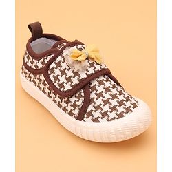Cute Walk by Babyhug Velcro Closure Casual Shoes With Bow Applique - Coffee