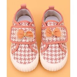 Cute Walk by Babyhug Velcro Closure Casual Shoes With Bow Applique - Pink