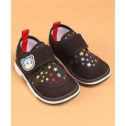 Cute Walk by Babyhug Musical Casual Shoes with Star Print- Black