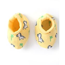 Babyhug 100% Cotton Knit Zebra Printed  Cap Mittens & Booties Set - Yellow