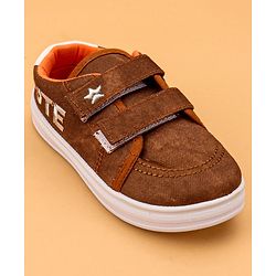 Cute Walk by Babyhug Casual Shoes With Velcro Closure Text Print - Brown