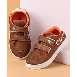 Cute Walk by Babyhug Solid Casual Shoes with Velcro Closure - Brown