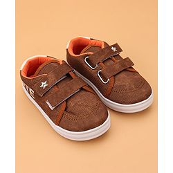 Cute Walk by Babyhug Solid Casual Shoes with Velcro Closure - Brown