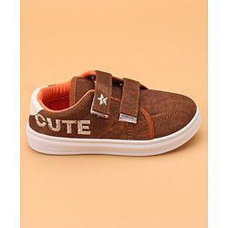 Cute Walk by Babyhug Solid Casual Shoes with Velcro Closure - Brown
