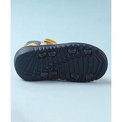 Cute Walk by Babyhug Disney Sandals with Velcro Closure Lion King Print -  Yellow