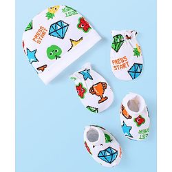 Babyhug Cotton Interlock Knit Cap Mittens & Booties Set Text Print - Multicolor