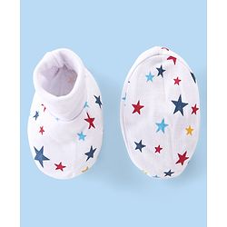 Babyhug 100% Cotton Knit Star Print Mittens and Booties - White