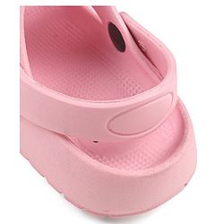 Cute Walk by Babyhug Clogs With Kitty Applique - Pink