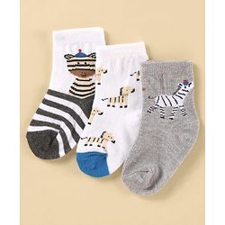 Cute Walk by Babyhug Cotton Knit Antibacterial Ankle Length Socks With Striped & Animal Print - White & Grey