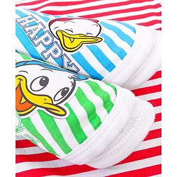 Babyhug Disney Interlock Knit Wash cloth With Donald Duck Graphics L 29 x B 29 cm Pack of 3 - Red Blue & Green