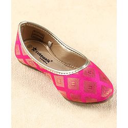 Cute Walk by Babyhug Mojaris - Dark Pink