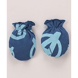 Babyhug Marvel Interlock Knit Cap Mittens & Booties Set with Avengers Graphics Blue - Diameter 12 Cm