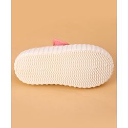 Cute Walk by Babyhug Casual Shoes with Velcro Closure - Pink