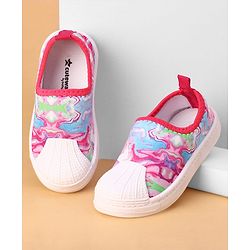Cute Walk by Babyhug Slip On Casual Shoes with Abstract Print - Pink