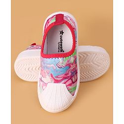 Cute Walk by Babyhug Slip On Casual Shoes with Abstract Print - Pink