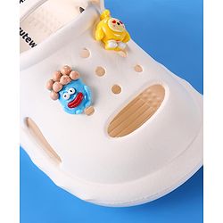 Cute Walk by Babyhug Clogs with 3D Applique - Off White