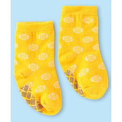 Cute Walk by Babyhug Ankle Length Antibacterial Anti Skid Socks with Stripes Polka Dots  Design Pack Of 3 - Pink Yellow & Black