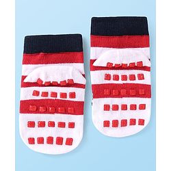 Cutewalk by Babyhug Anti-Bacterial Ankle Length Anti-Skid Sock with Raccoon Design - Black & Red