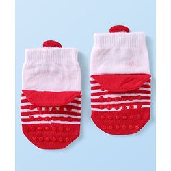 Cutewalk by Babyhug Non Terry Knit Anti-bacterial Ankle Length Anti-Skid Sock with Dog Applique - Red & White