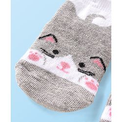 Cutewalk by Babyhug Anti-Bacterial Ankle Length Anti-Skid Socks with Kitty Applique - Grey