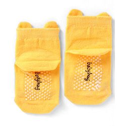 Cutewalk by Babyhug Non Terry Knit Anti-Bacterial Ankle Length Anti-Skid Socks with Animal Applique - Yellow