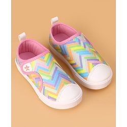 Cute Walk by Babyhug Velcro Closure Casual Shoes with Stripes  - Pink
