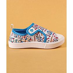 Cute Walk by Babyhug Casual Shoes with Velcro Closer & Animal Print - Blue