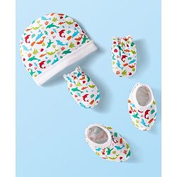 Babyhug Interlock Knit Cap Mittens And Booties Set with Sea Life Prints White - Diameter 11 cm
