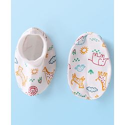 Babyhug Interlock Knit Cap Mittens And Booties Set with Jungle Theme Print - White