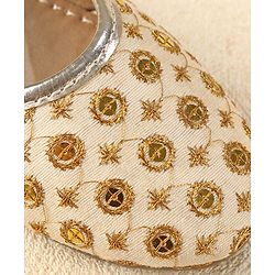 Cute Walk by Babyhug Slip On Mojaris With Sequin Embroidery - Golden