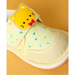 Cute Walk by Babyhug Velcro Closure Casual Shoes with Kitty Patch - Light Yellow