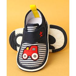 Cute Walk by Babyhug Velcro Closure Casual Shoes with Car Applique - Navy