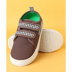 Cute Walk by Babyhug Velcro Closure Casual Shoes with Checks - Charcoal Grey