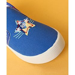 Cute Walk by Babyhug Slip On  Casual Shoes With Star Patch - Blue