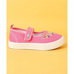 Cute Walk by Babyhug Velcro Closure Casual Shoes with Floral Embroidery Detailing - Pink
