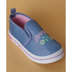 Cute Walk by Babyhug Slip On Casual Shoes with Cycle Embroidery -  White