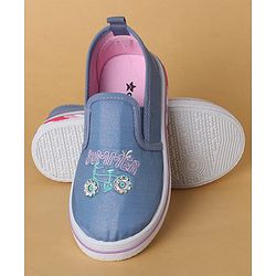 Cute Walk by Babyhug Slip On Casual Shoes with Cycle Embroidery -  White
