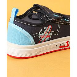 Cute Walk by Babyhug Velcro Closure Casual Shoes - Navy Blue