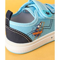 Cute Walk by Babyhug Velcro Closure Casual Shoes - Navy Blue