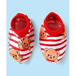 Babyhug 100% Cotton Interlock Knit Cap Mittens & Booties Set With Stripes & Animal Print Red - Diameter 14 cm