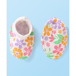 Babyhug 100% Cotton Knit Cap Mittens & Booties With Floral Print  White - Diameter 10cm