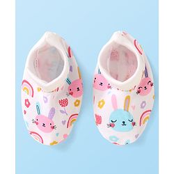 Babyhug 100% Cotton Knit Cap Mittens & Booties With Animal & Floral Print White - Diameter 10cm