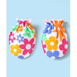 Babyhug 100% Cotton Interlock Knit Cap Mittens & Booties Set With Floral Print White - Diameter 15 cm