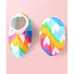 Babyhug 100% Cotton Interlock Knit Cap Mittens & Booties Set with Heart Print & Color Block Design Multicolor - Diameter 14 cm
