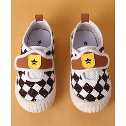 Cute Walk by Babyhug Casual Shoes with Velcro Closure & Checks Design - Brown