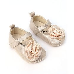 Cute Walk by Babyhug Velcro Closure Booties with Floral Applique - Pink