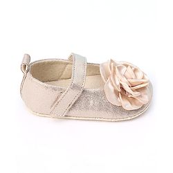 Cute Walk by Babyhug Velcro Closure Booties with Floral Applique - Pink