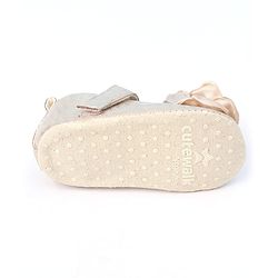 Cute Walk by Babyhug Velcro Closure Booties with Floral Applique - Pink