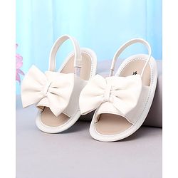 Cute Walk by Babyhug Booties with Back Strap & Bow Applique - White